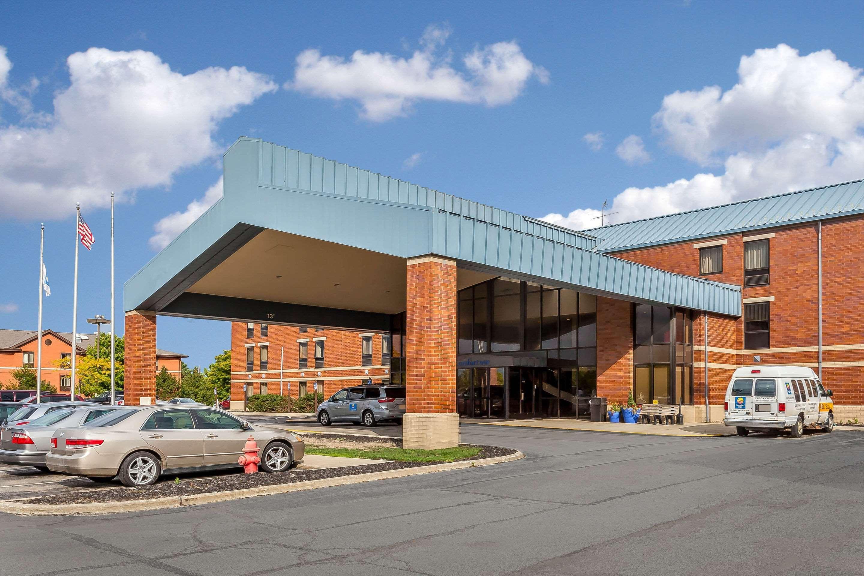 Comfort Inn Cleveland Airport Middleburg Heights Kültér fotó