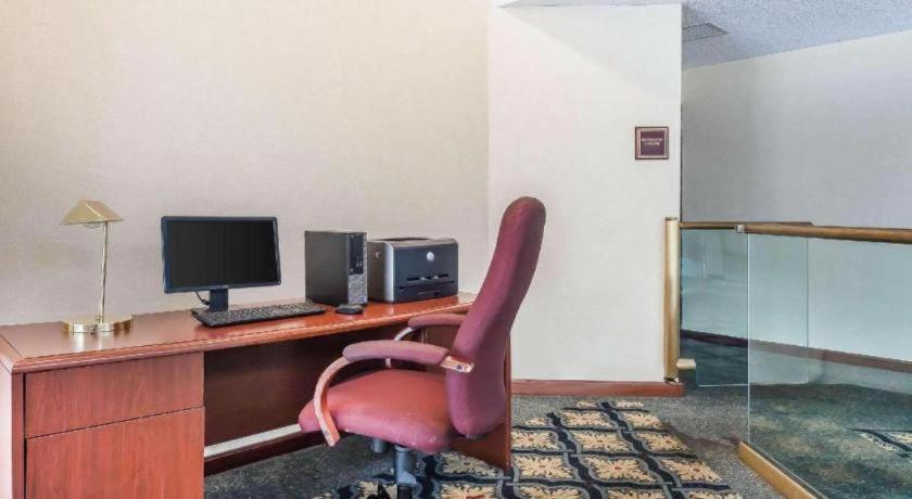 Comfort Inn Cleveland Airport Middleburg Heights Kültér fotó